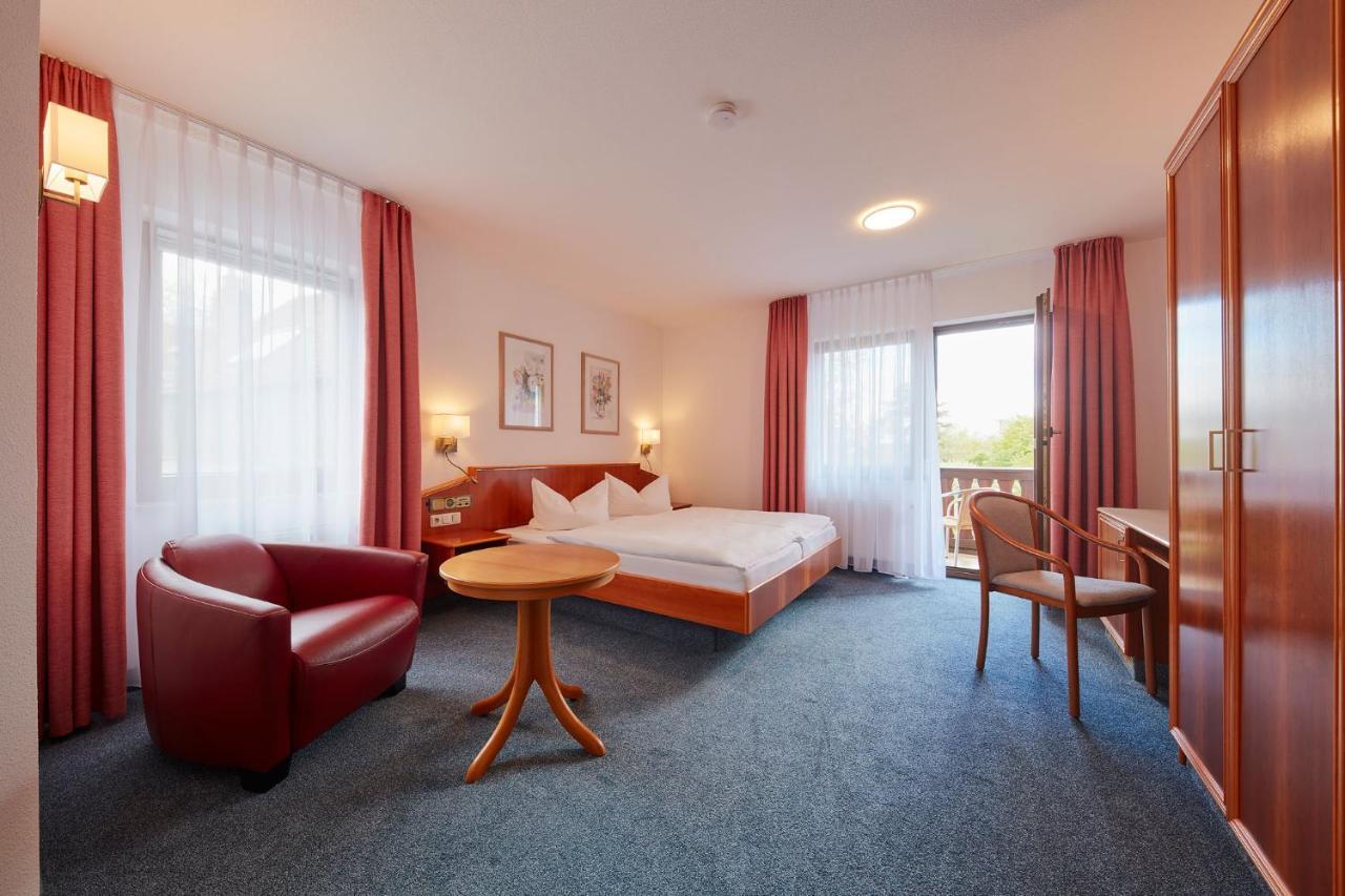 Hotel Garni Sonnenhof Reichenberg  Exterior foto