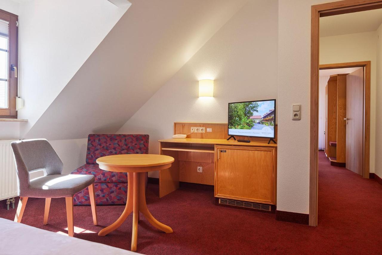Hotel Garni Sonnenhof Reichenberg  Exterior foto
